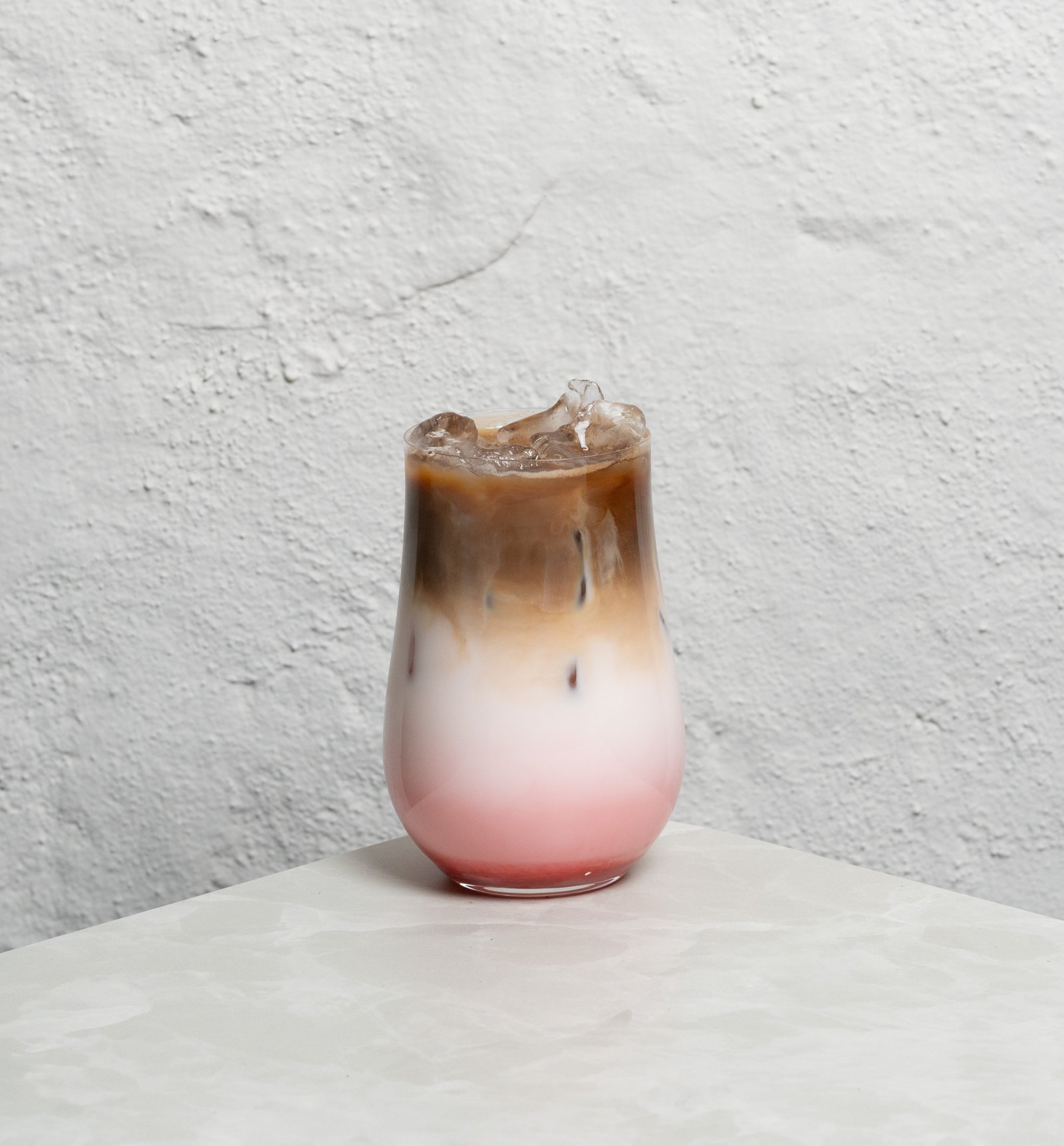 Strawberry ıce latte